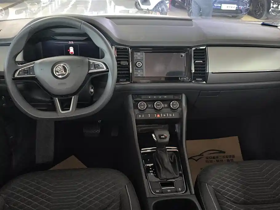 Škoda Kodiaq 2020 TSI330 5-Seater 2WD Comfort Edition фото 12