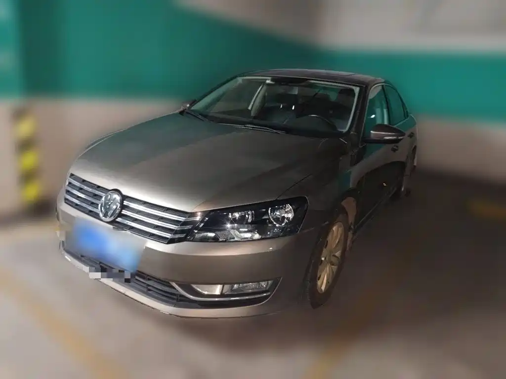Photo 1 - Volkswagen Passat