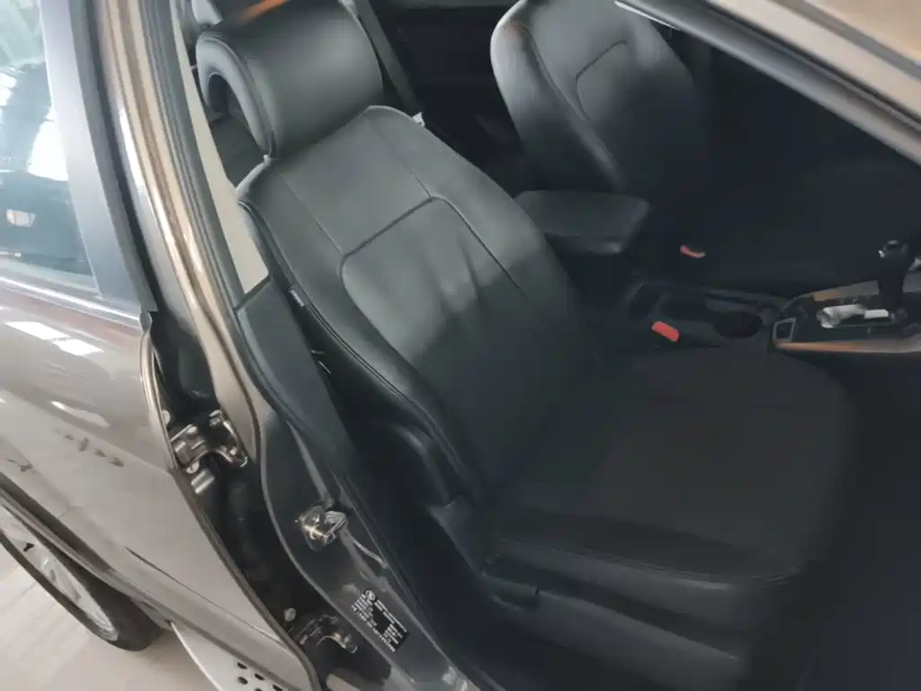 Chevrolet Captiva 2016 2015 2.4L AWD Flagship 7-Seater