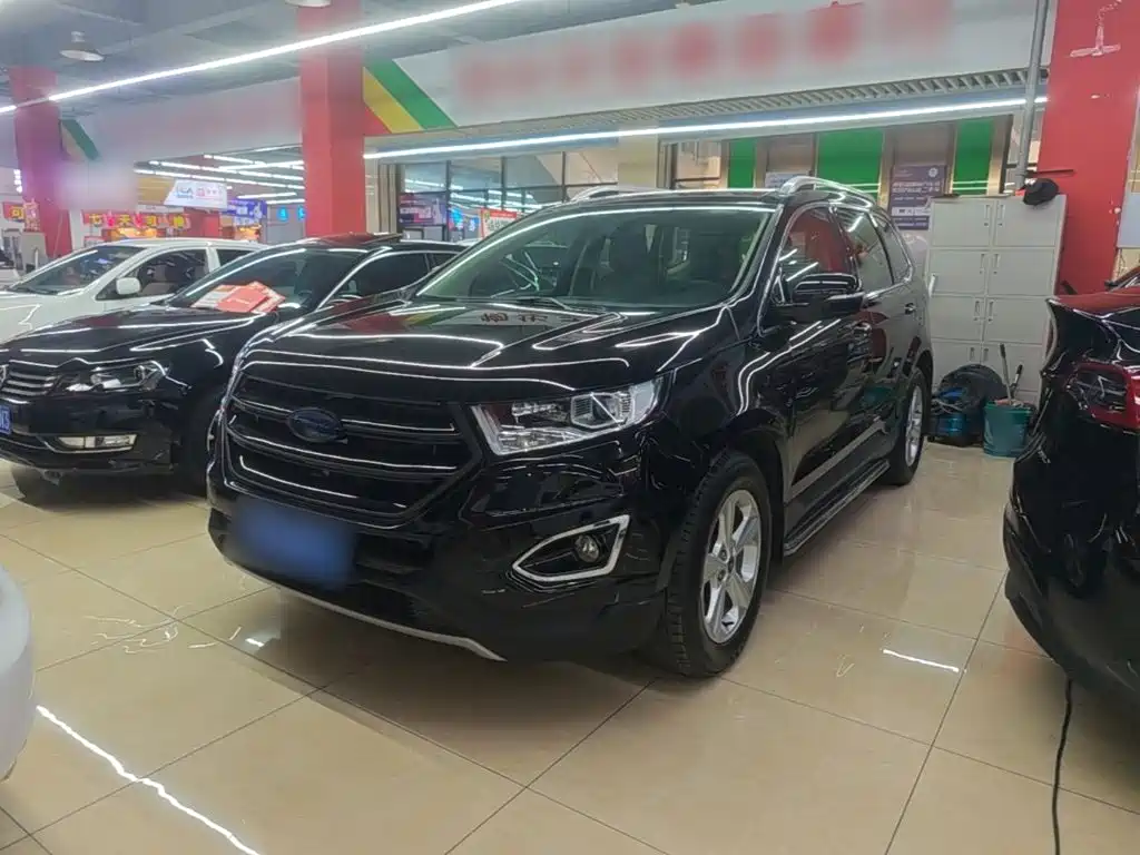 Фото 1 - Ford Edge