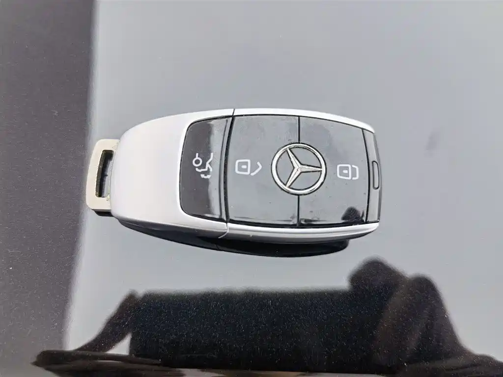 Mercedes-Benz E-Class 2017 E 300 Sport фото 19