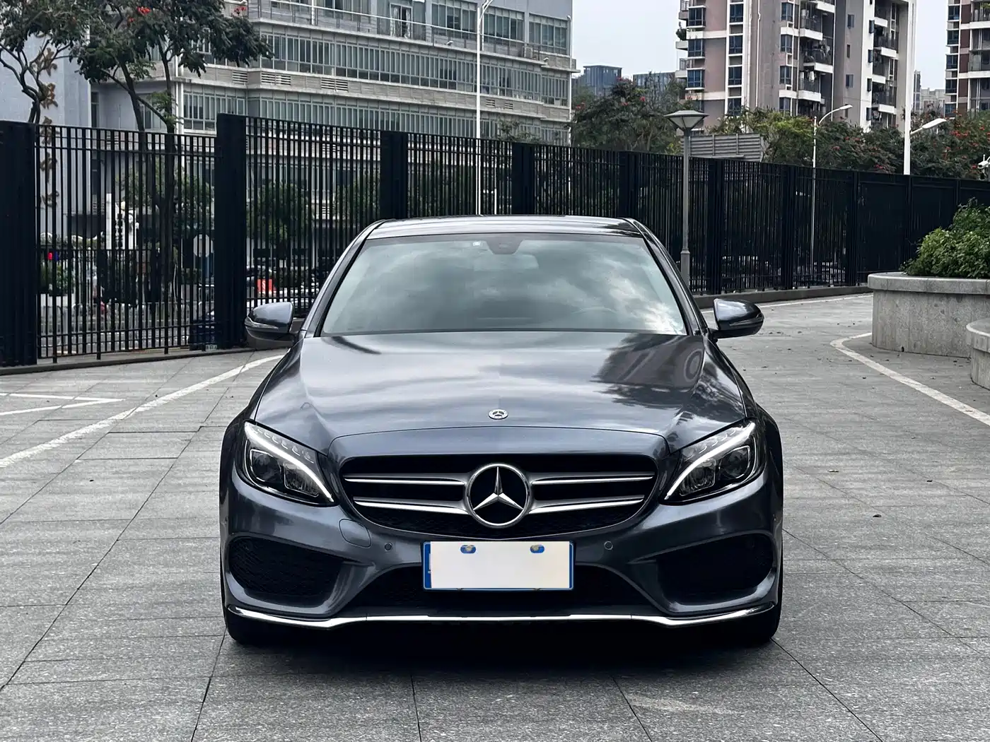 Mercedes-Benz C-Class 2017 Facelift C 200 L Sport Edition фото 2