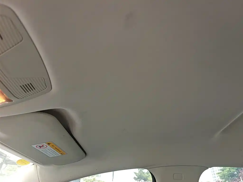 Hongqi E-QM5 2021 Ride-hailing Charging Basic Edition 5-seater фото 18