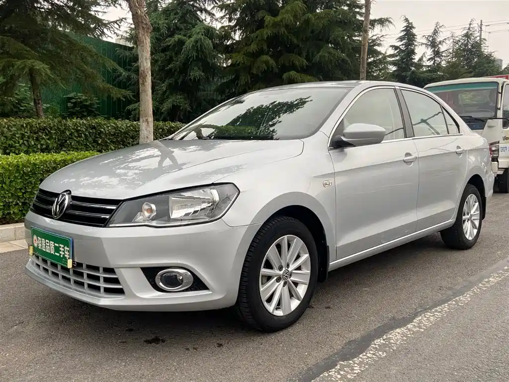 Volkswagen Jetta 2015 1.4L Manual Comfort
