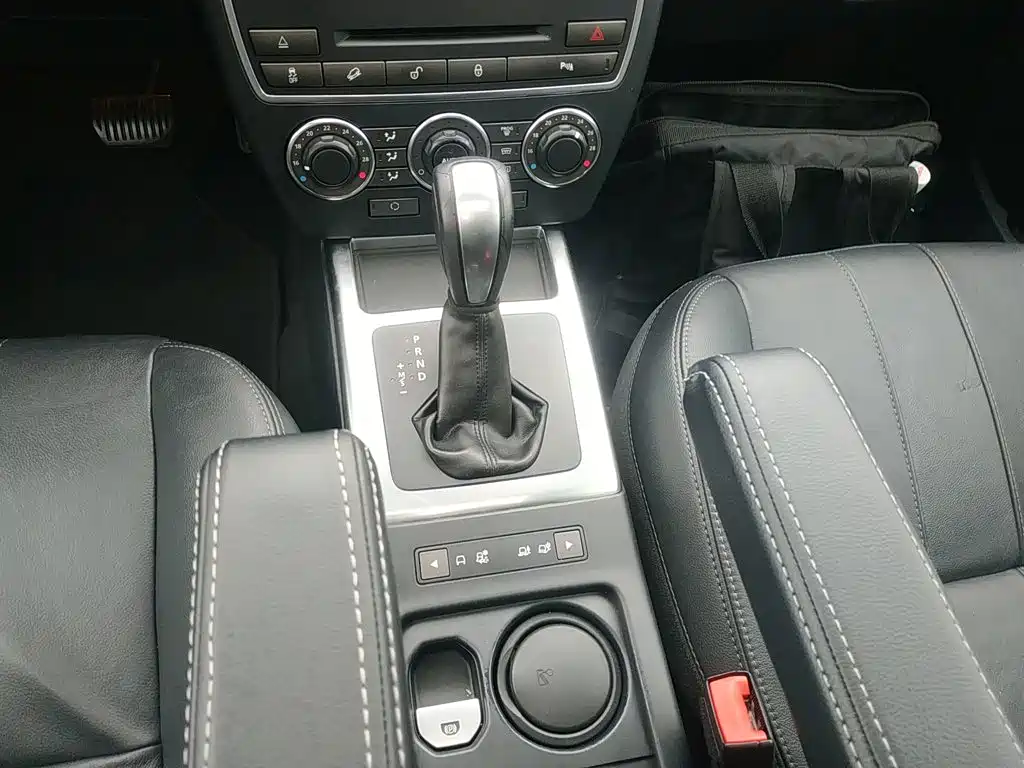 Land Rover Freelander 2 2014 2014 2.0T Si4 SE Gasoline Edition