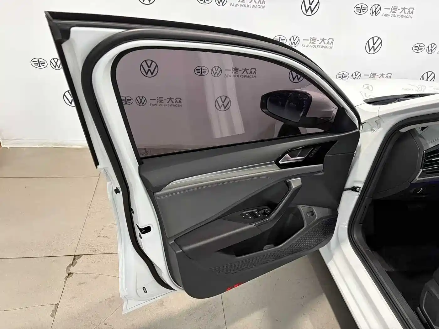 Volkswagen Sagitar 2020 280TSI DSG Comfort China VI фото 11