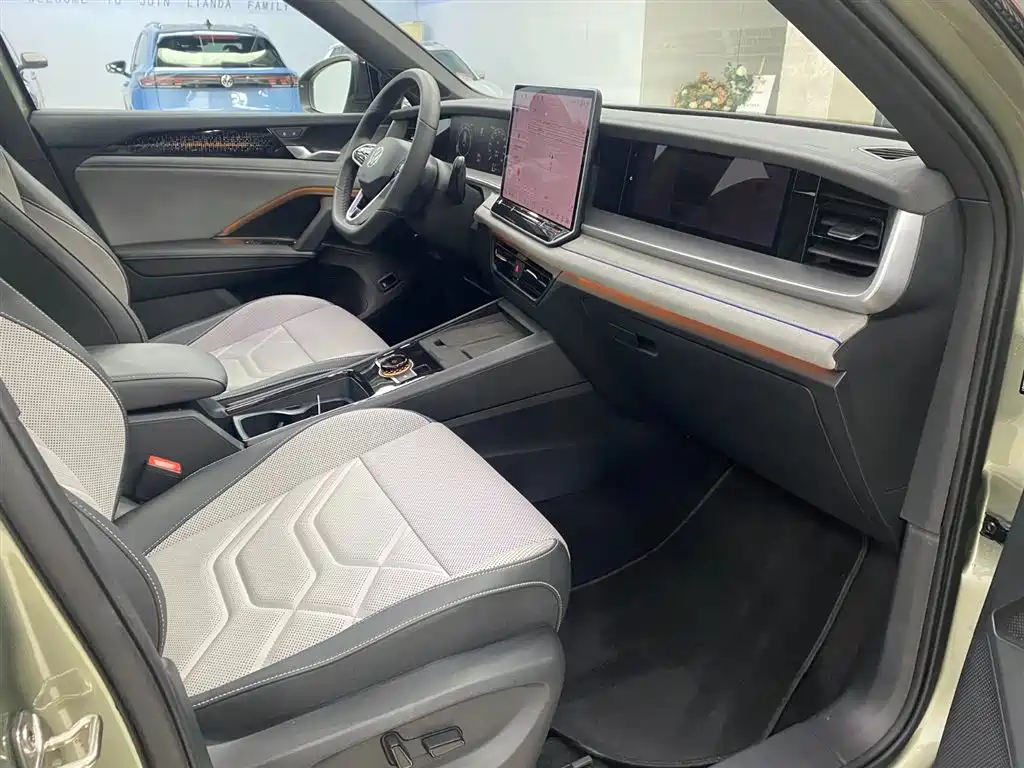 Volkswagen Tayron 2025 Model Tayron L 380TSI 4WD Luxury Easy Package фото 11