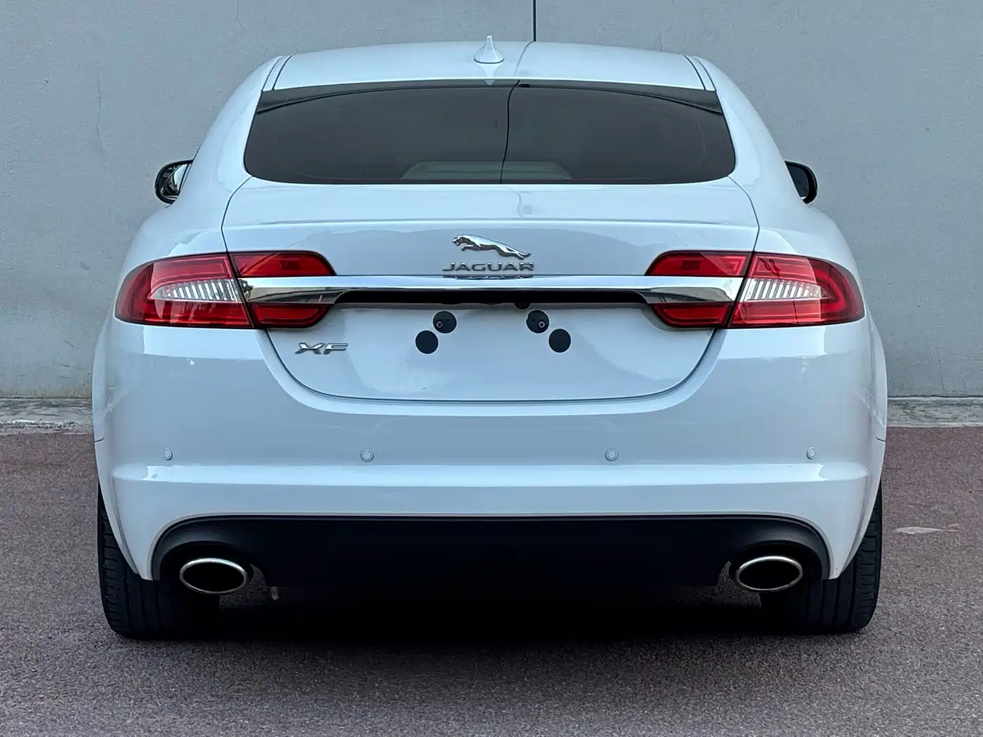 Jaguar XF 2015 2015 XF 2.0T 80th Anniversary Luxury Edition