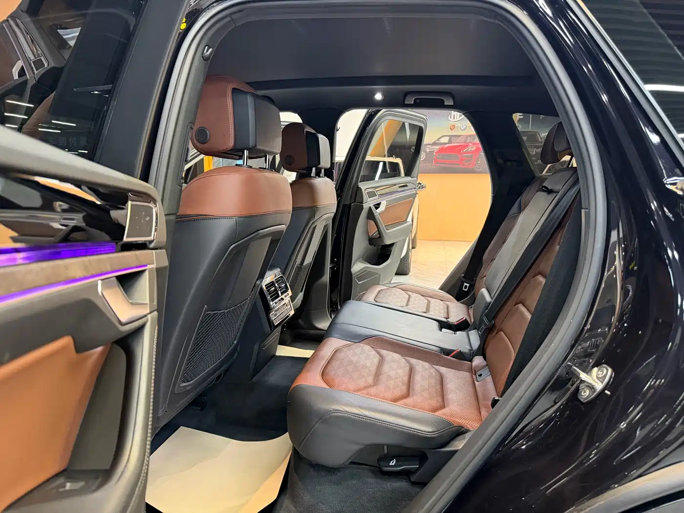 Volkswagen Touareg 2019 3.0TSI Sharp Intelligence Edition China VI фото 8