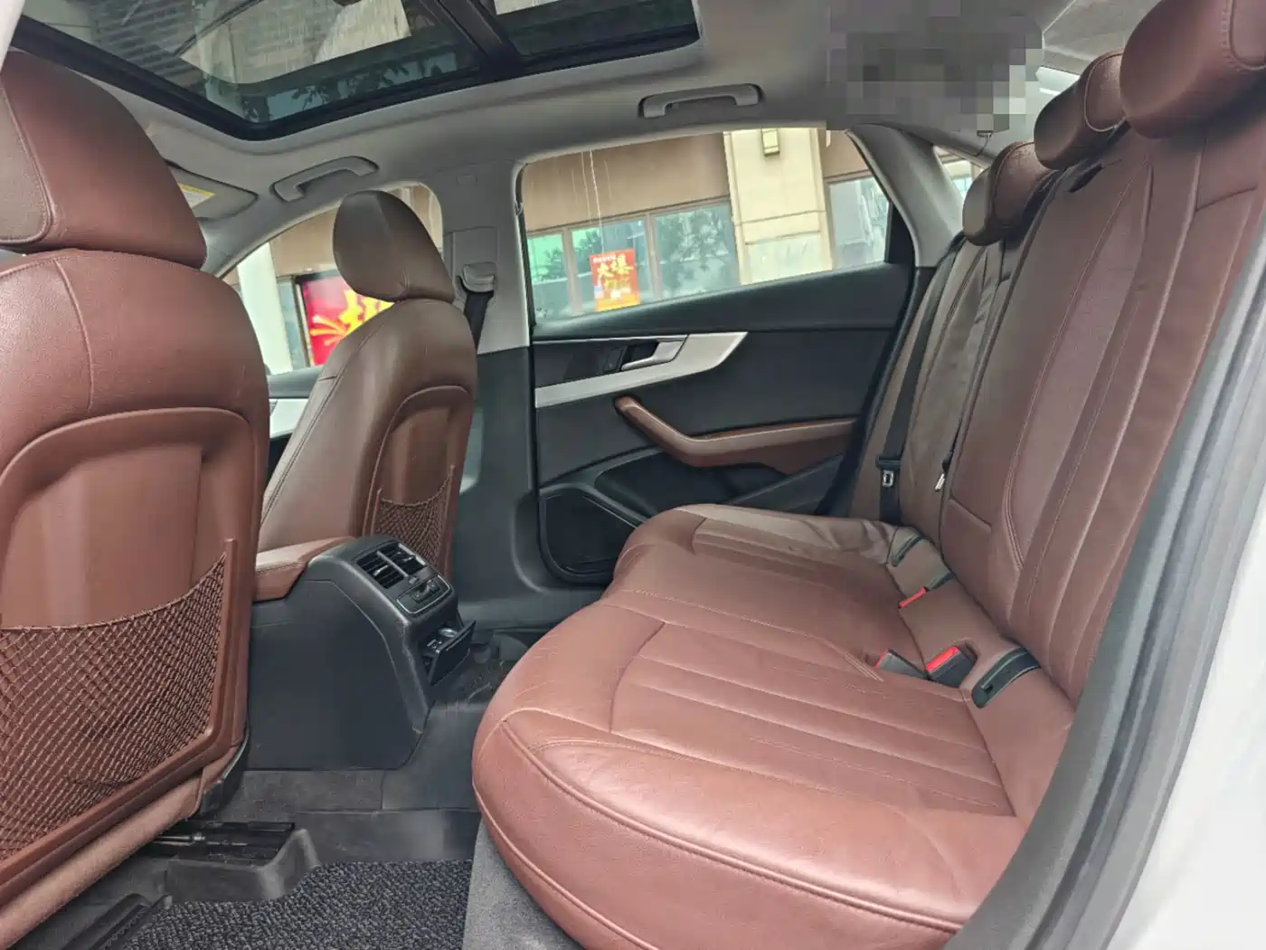 Photo 9 - Audi A4L