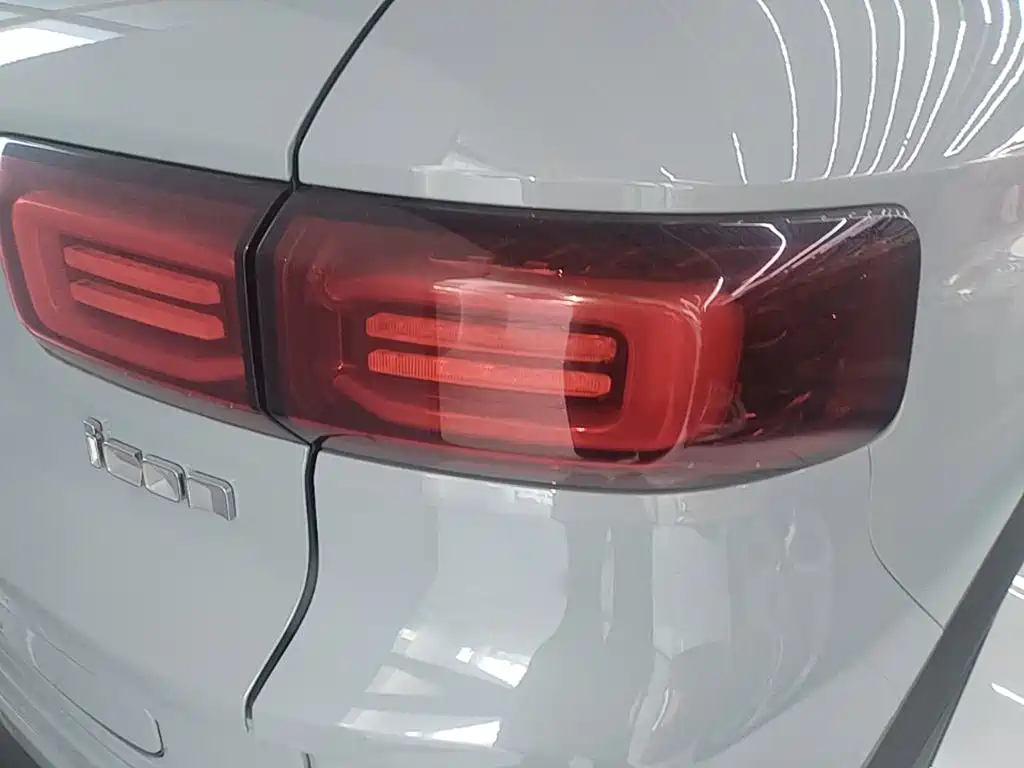 Geely ICON 2020 2020 1.5TD i9 BSG