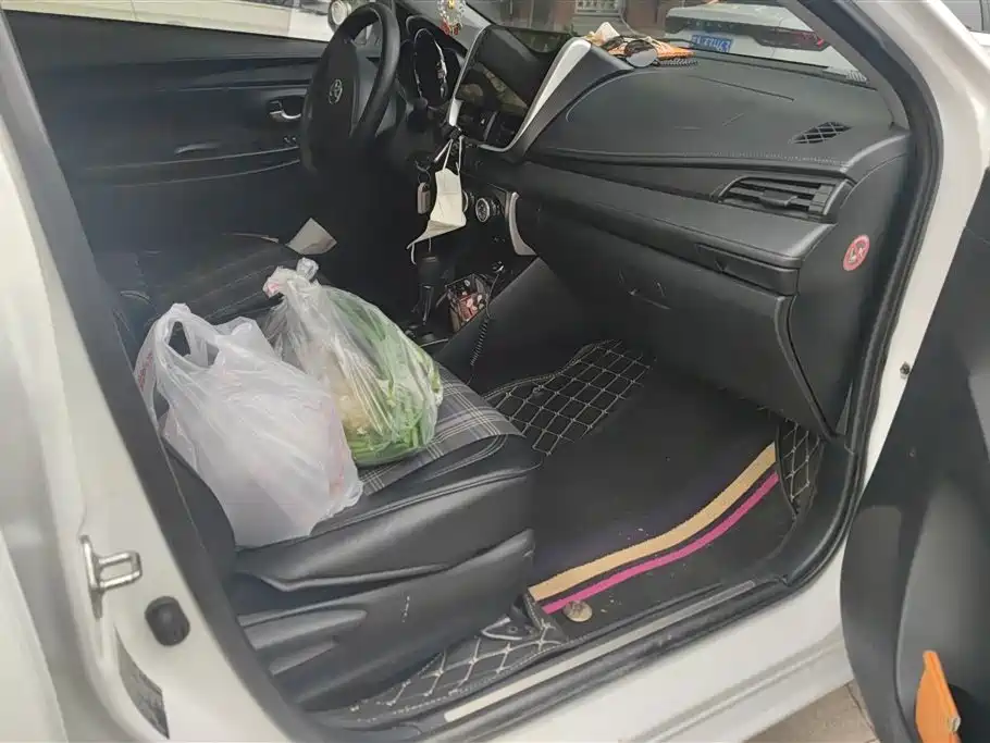 Toyota YARiS L Zhi Xuan 2019 1.5E CVT MeiDong Edition China VI фото 8