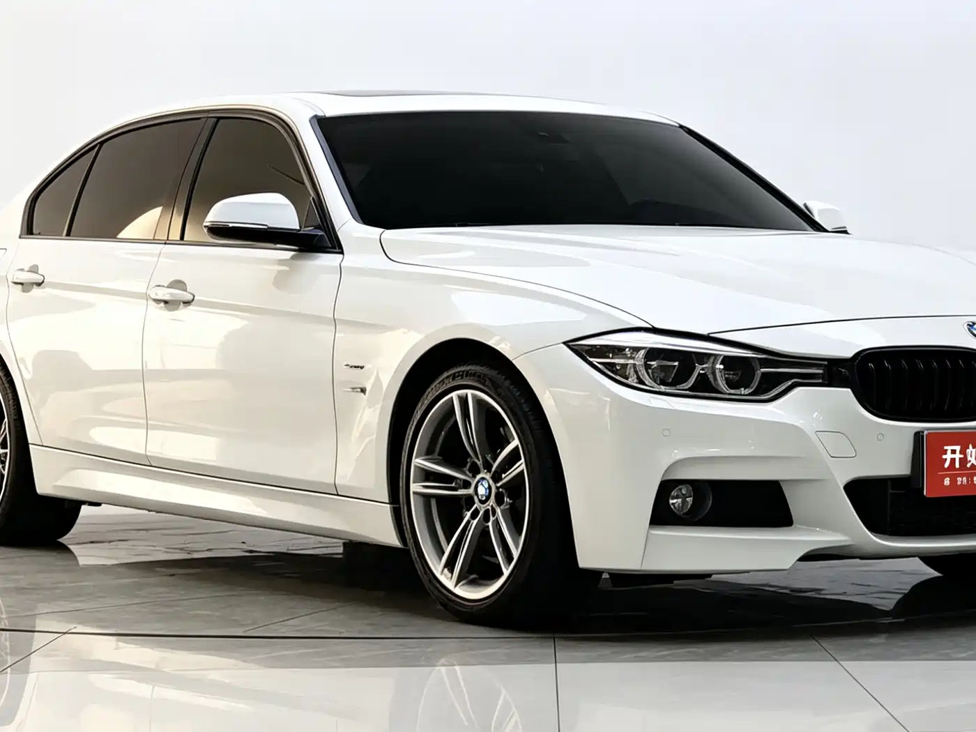 BMW 3 Series 2018 320Li Leading M Sport Package фото 9