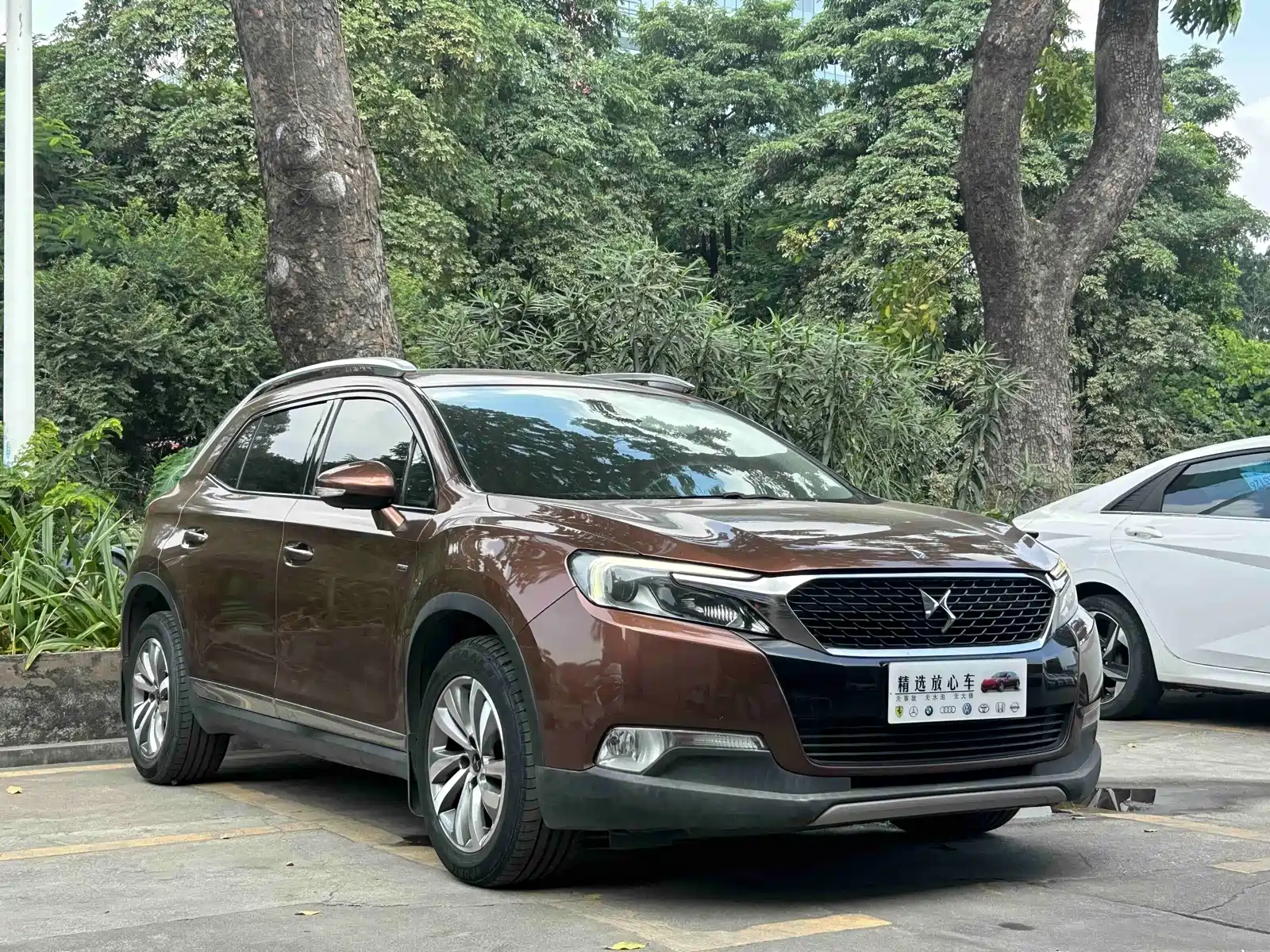 Фото 3 - DS 6