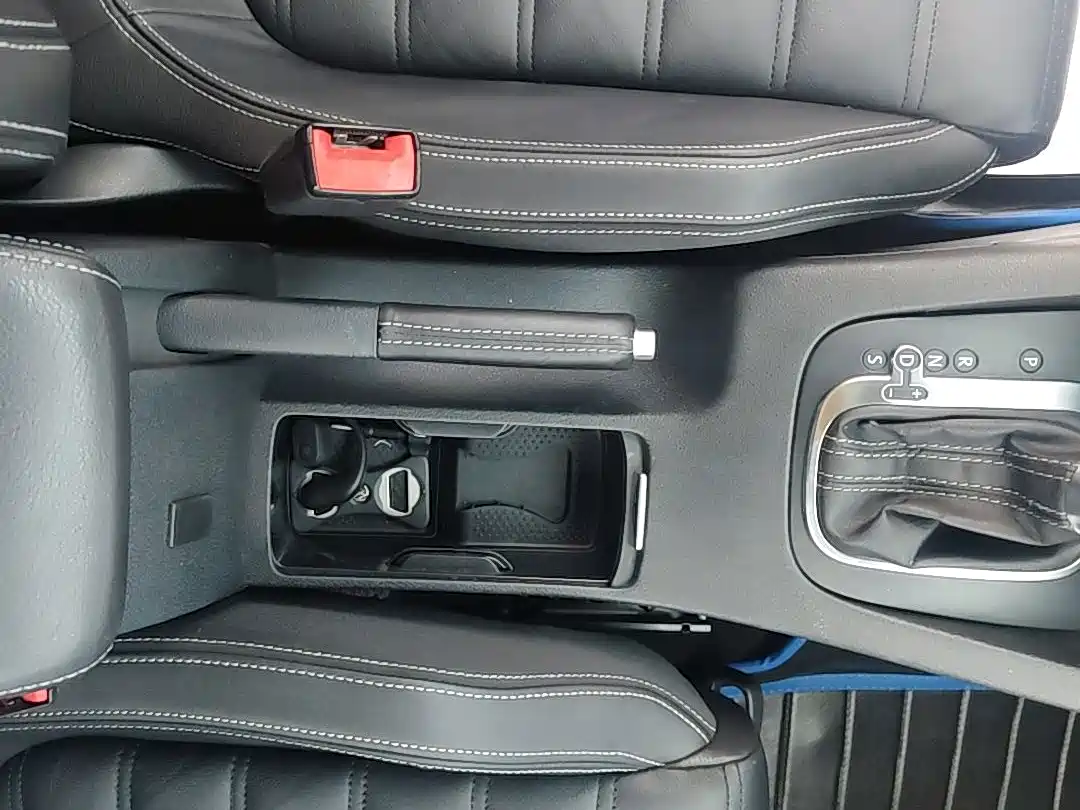 Volkswagen Scirocco 2016 2015 R 2.0TSI