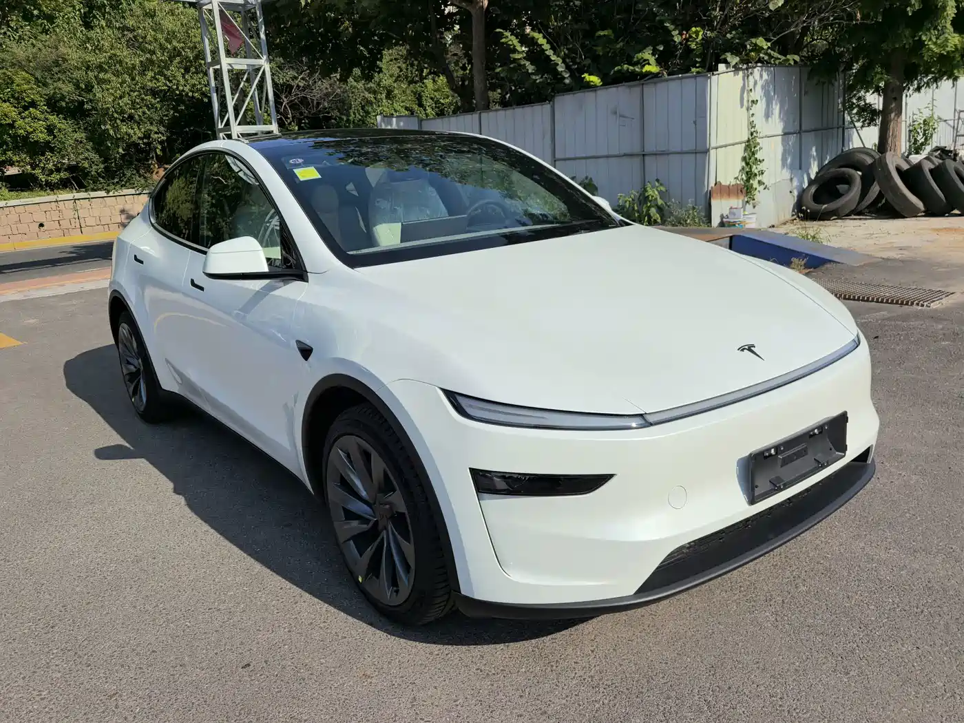 Tesla Model Y 2026 2026 Long Range All-Wheel Drive