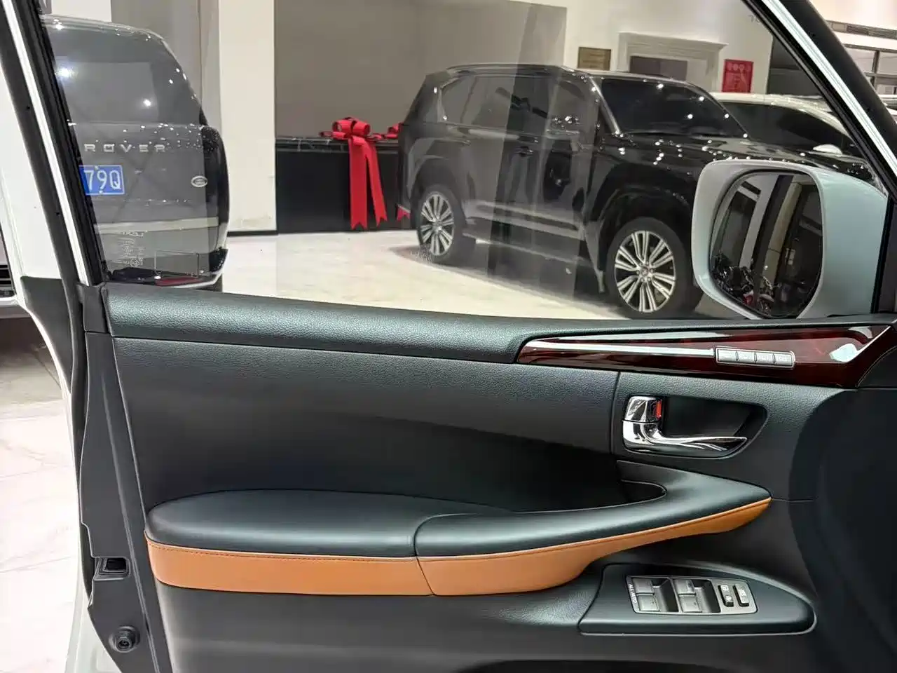 Lexus LX 2011 2009 570