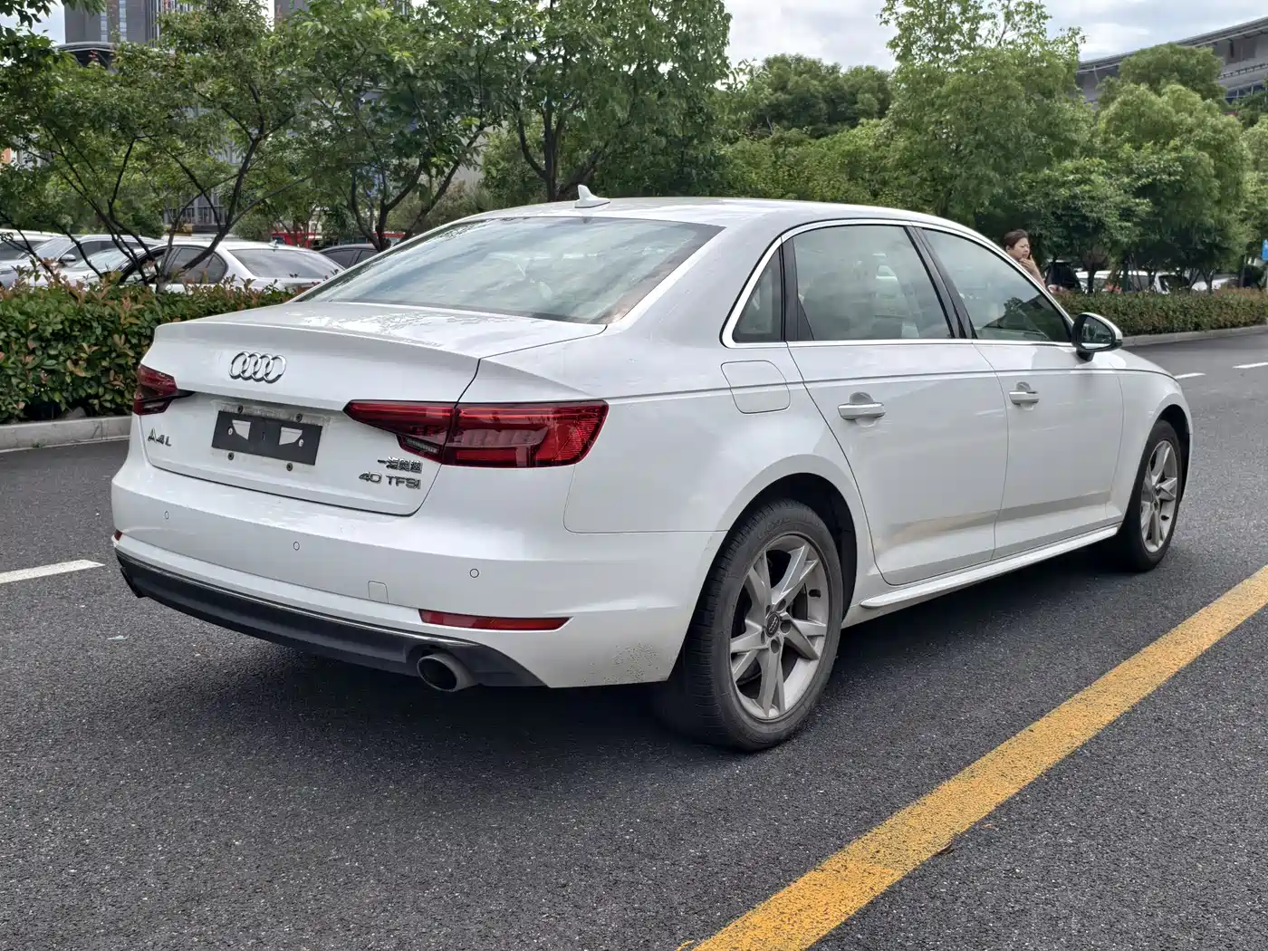 Audi A4L 2018 30th Anniversary 40 TFSI Progressive фото 4