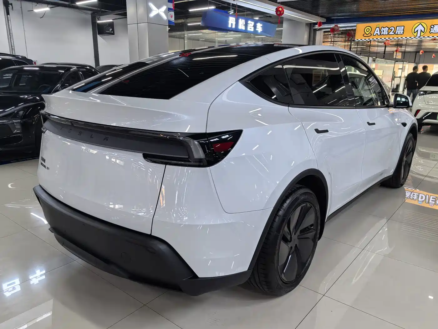 Tesla Model Y 2026 2026 Rear-Wheel Drive