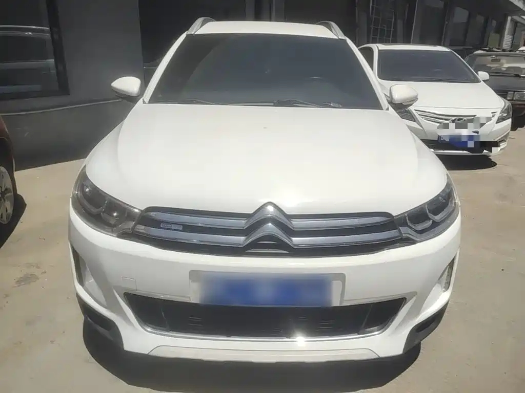 Фото 3 - Citroën C3-XR