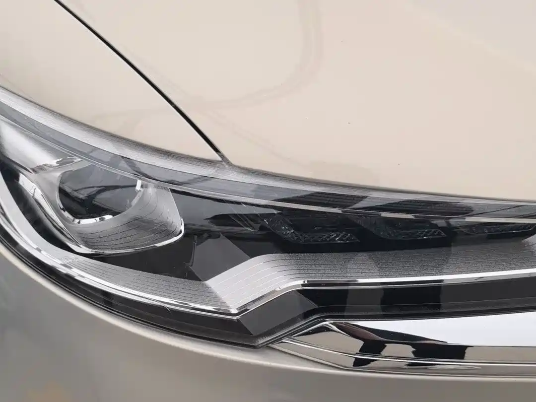 Hongqi HS5 2022 Facelift 2.0T Smart Flag Enjoyment AWD Edition фото 12