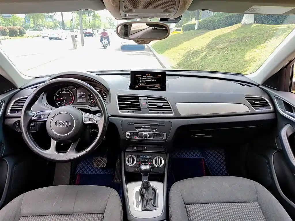 Audi Q3 2016 30 TFSI Heritage Edition Smart Leader фото 10