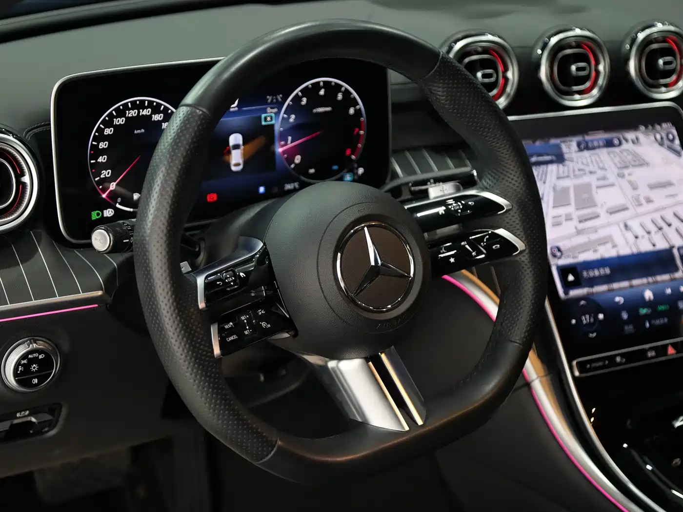 Mercedes-Benz C-Class 2023 Facelift II C 260 L Night Edition фото 8
