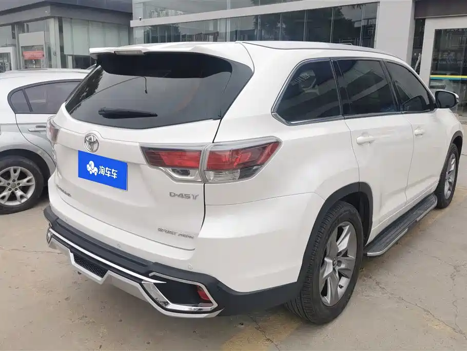 Toyota Highlander 2017 2.0T 4WD Premium 7-Seater фото 3