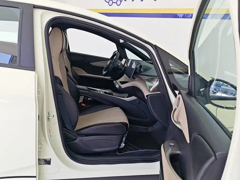 BYD Dolphin 2026 2025 420km Freedom Edition