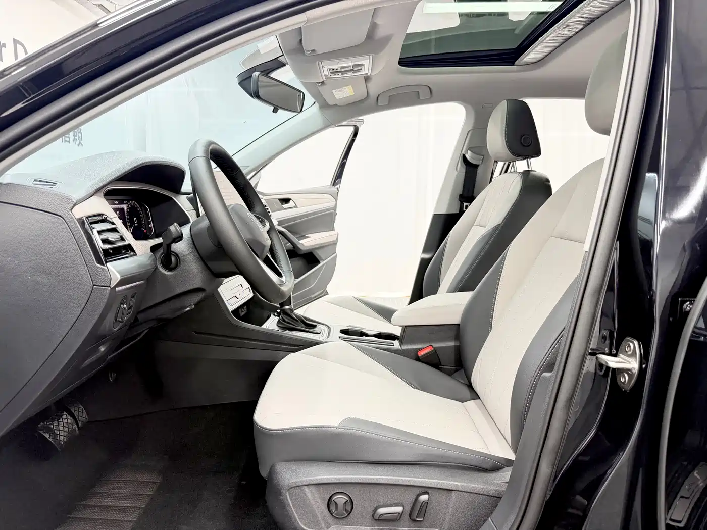 Volkswagen Lavida, миниатюра 7