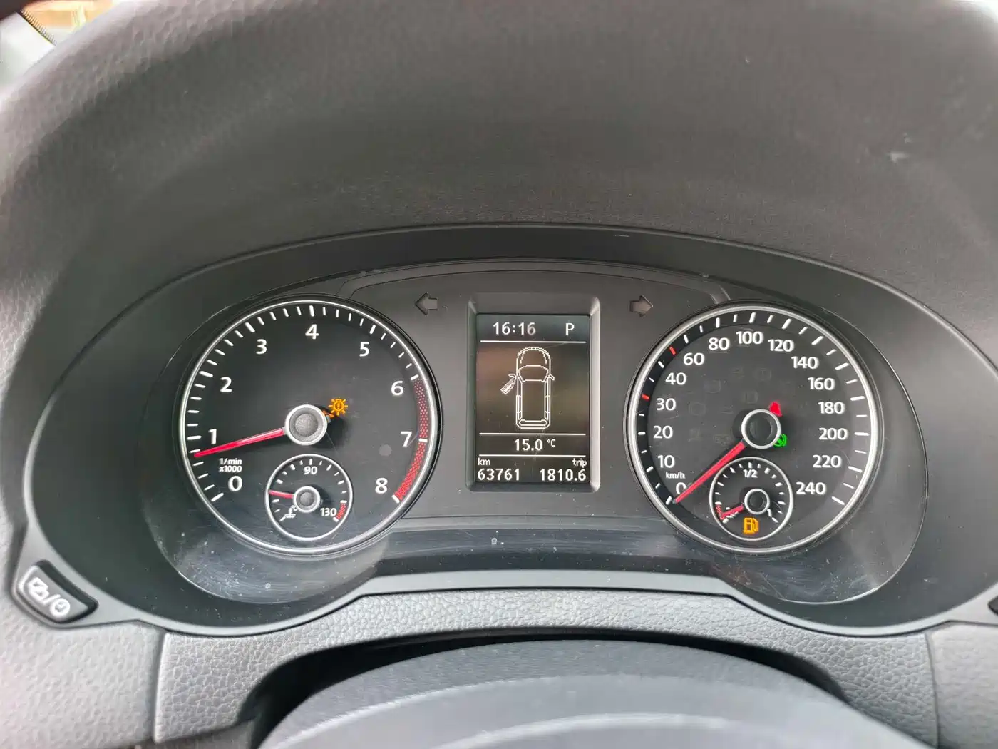 Volkswagen Sharan 2014 2.0TSI Standard фото 6