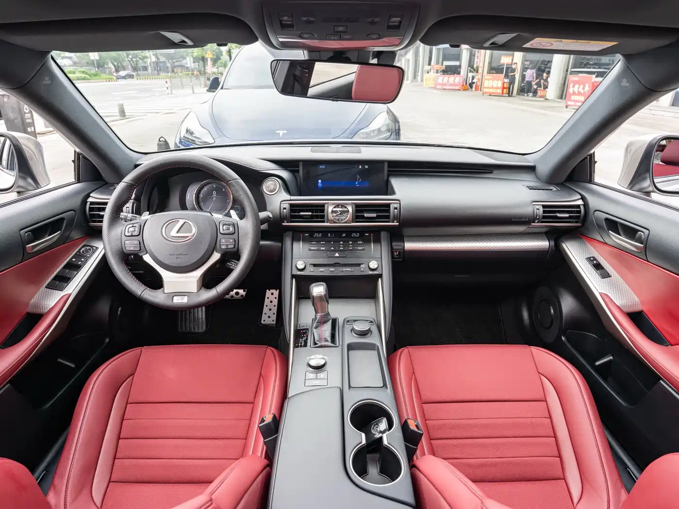 Lexus IS 2018 2017 300 F SPORT