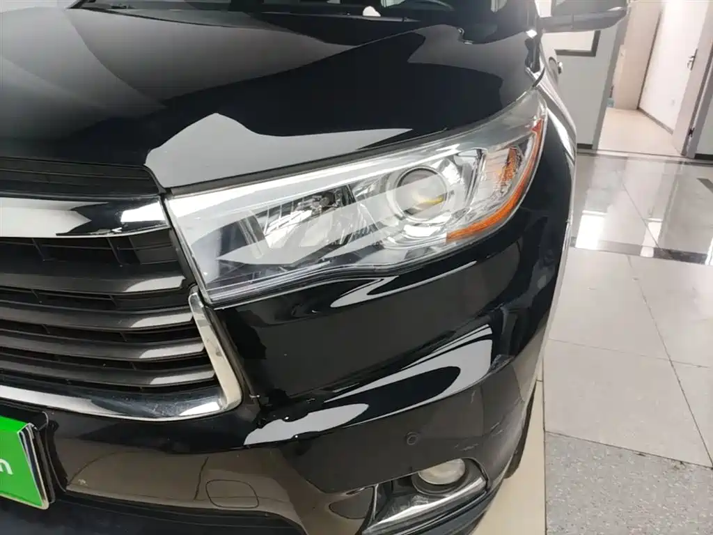 Toyota Highlander 2017 2.0T 4WD Premium 7-Seater фото 24