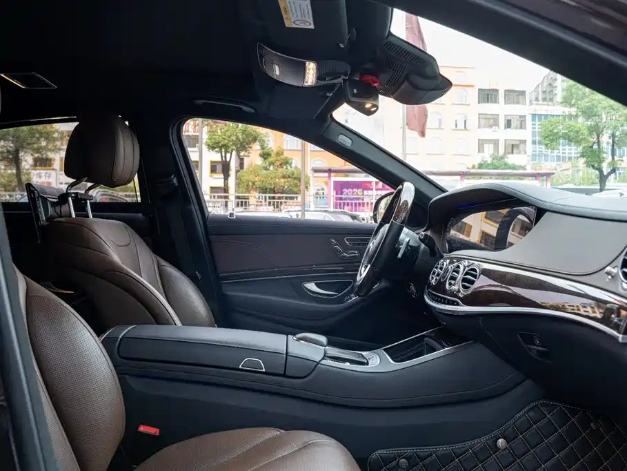 Mercedes-Benz S-Class 2019 S 350 L Premium Ultimate Edition фото 19