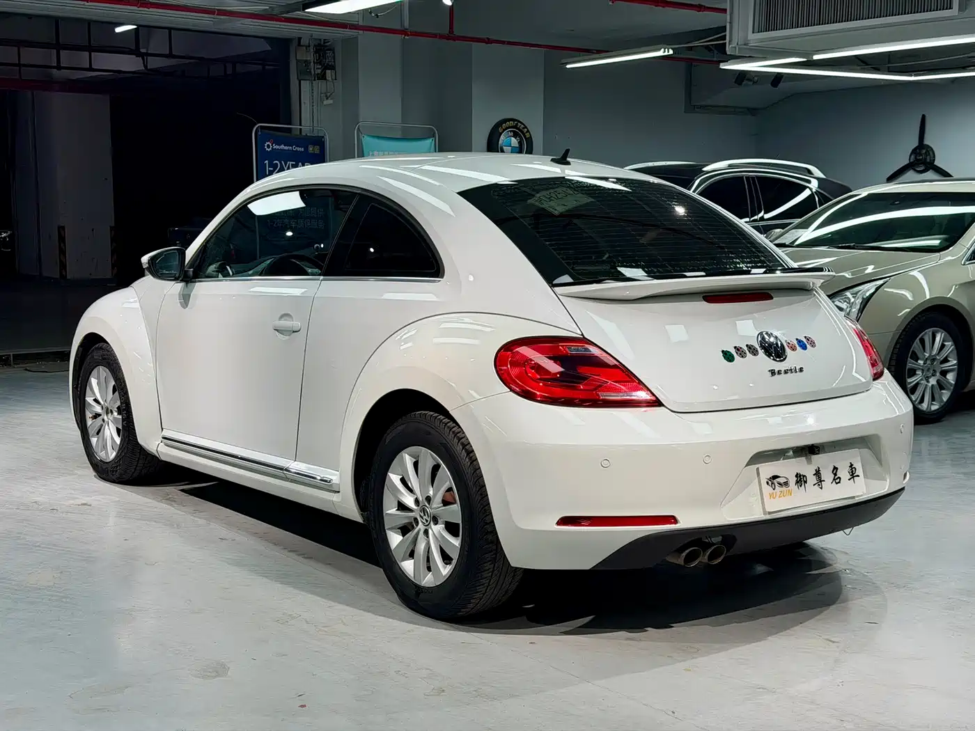 Volkswagen Beetle 2013 1.4TSI Fashion Edition фото 5