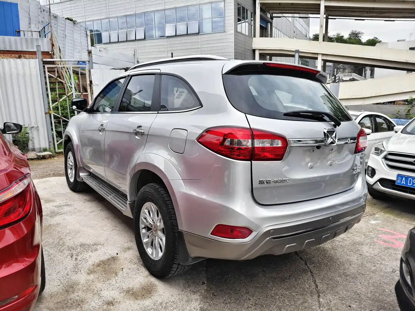 Jiangling Yusheng S350 2015 2013 2.4T Automatic 2WD Diesel Luxury 5-seater