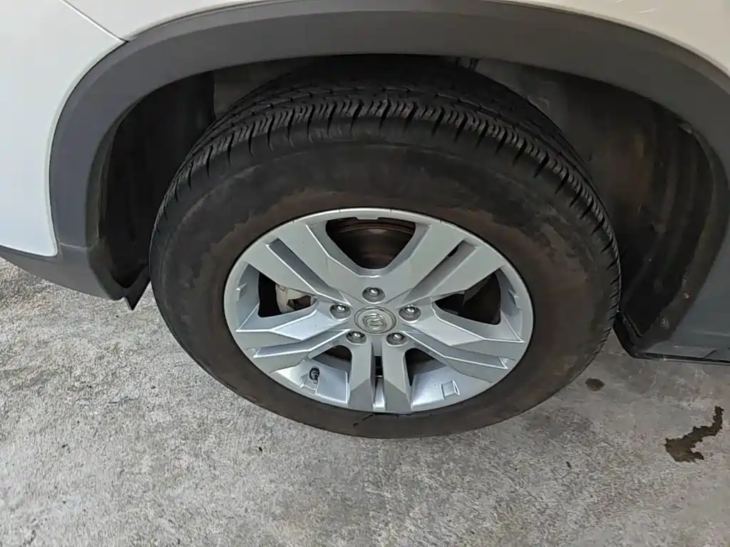 Photo 23 - Changan CS75