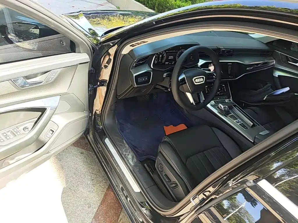 Photo 16 - Audi A6L