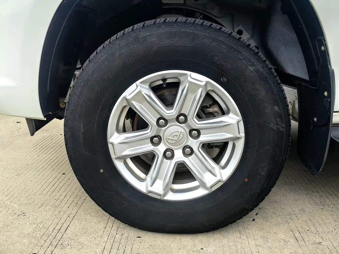Maxus Maxus T70 2020 2020 2.0T Diesel Automatic 2WD Comfort Standard Cab High Ground Clearance