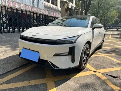Geely Galaxy L6