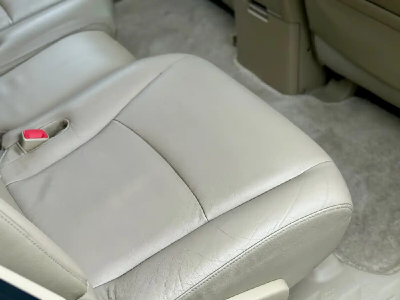 Toyota Highlander 2012 2.7L 2WD 7-Seater Luxury Edition фото 26
