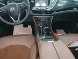 Фото 10 - Buick Envision Plus