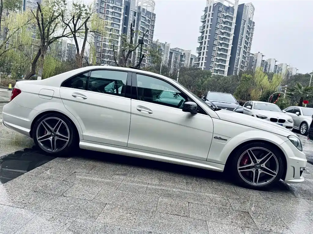 Mercedes-Benz C-Class AMG 2012 AMG C 63 Sport фото 2