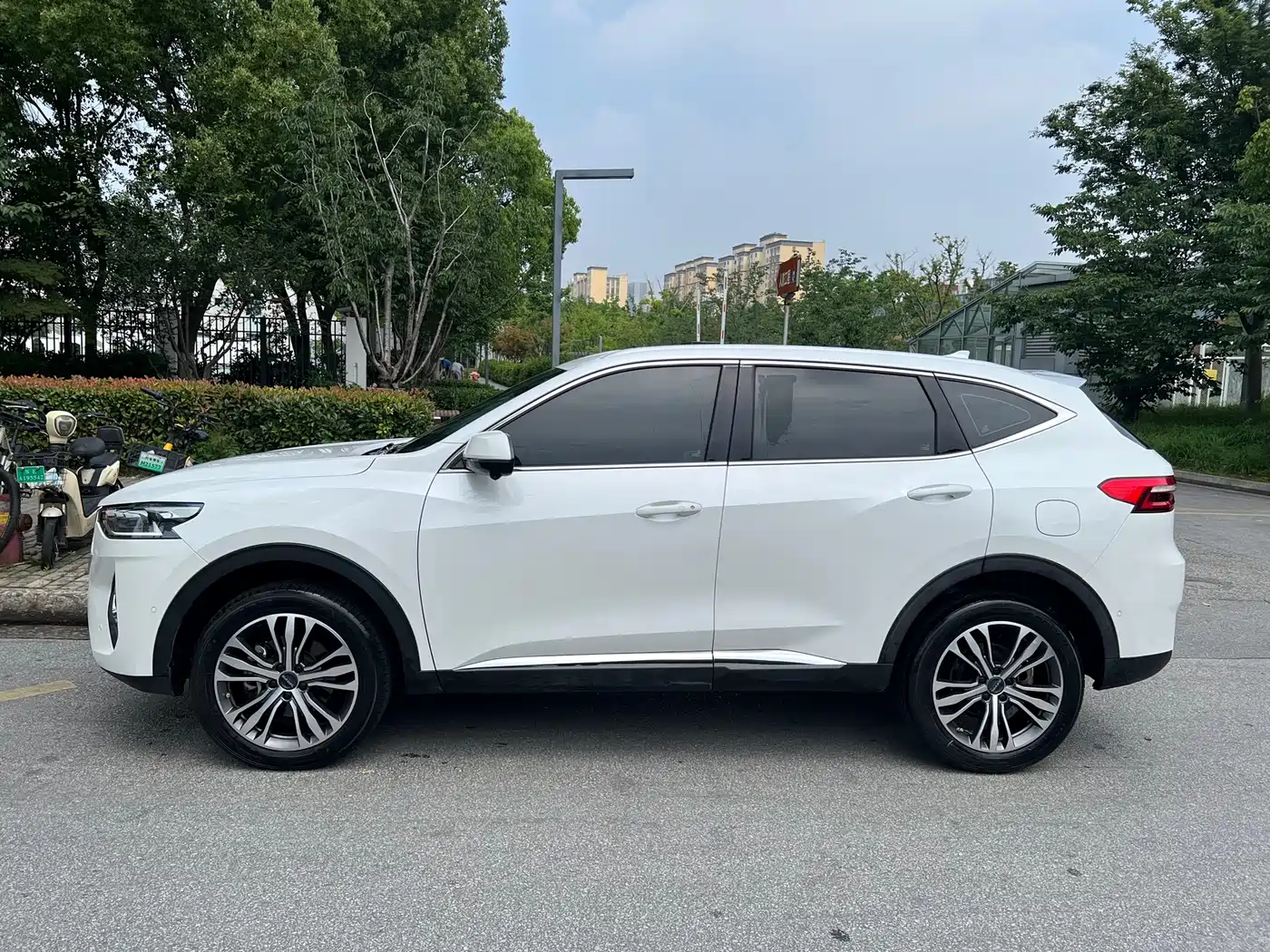 Haval F7 2021 2.0T AWD i-Joy фото 4