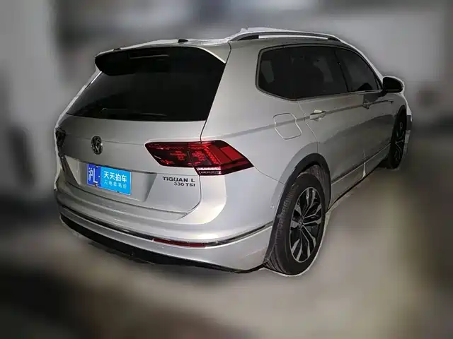 Volkswagen Tiguan L 2020 330TSI Auto 2WD R-Line Flagship China VI — фото 2