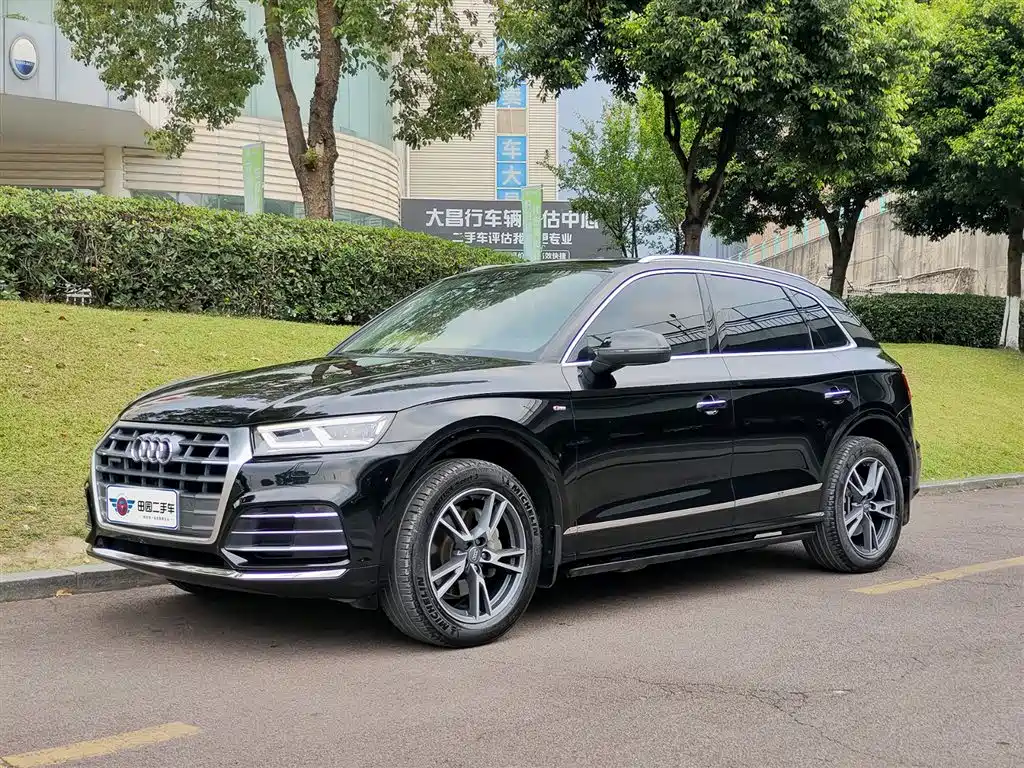 Audi Q5L 2018 40 TFSI Prestige Fashion (China V)