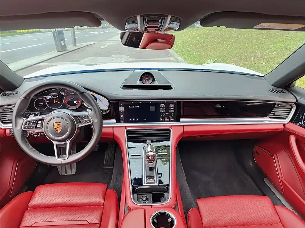 Porsche Panamera 2017 Panamera 3.0T фото 10