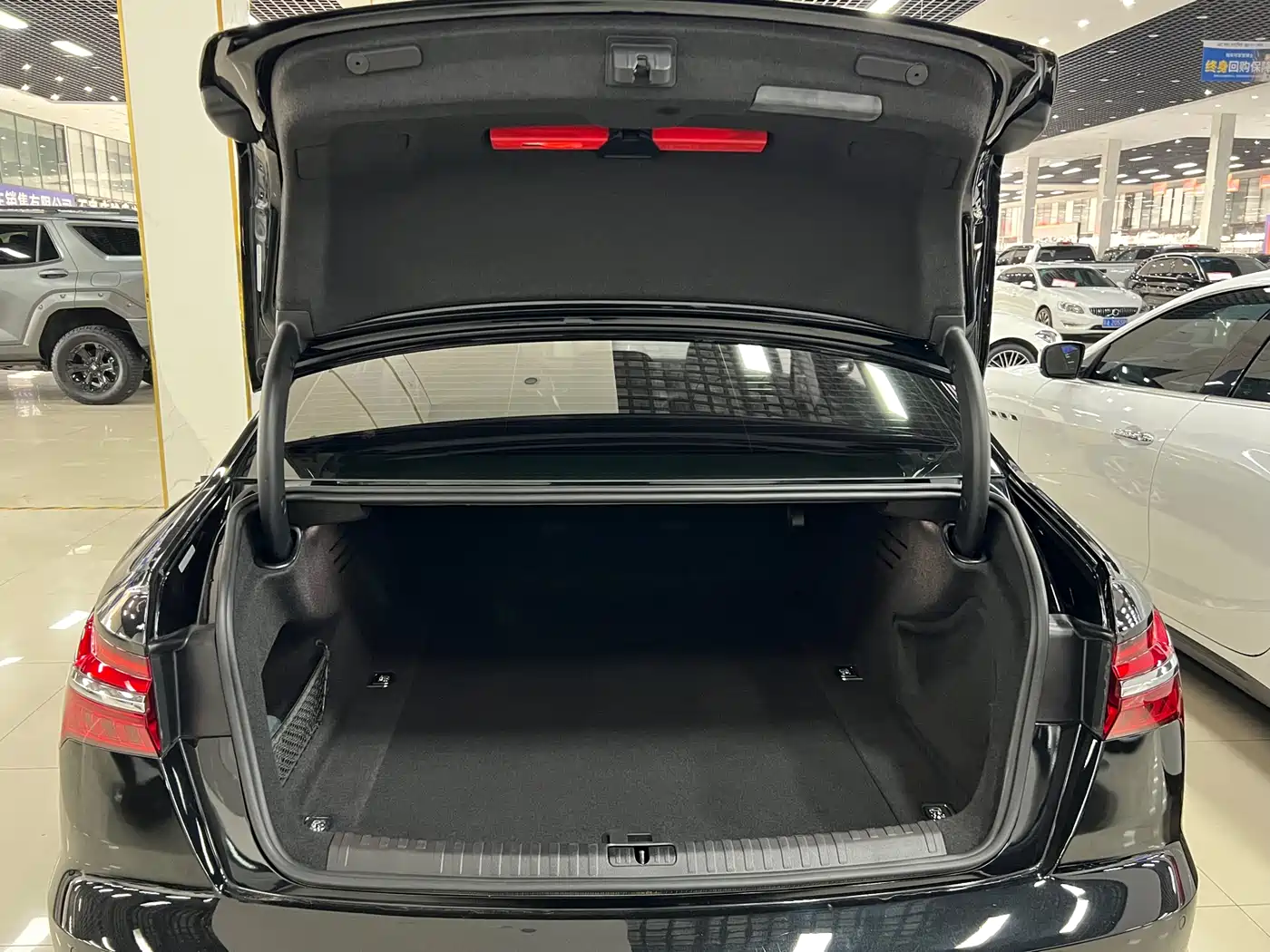 Audi A6L 2020 40 TFSI Luxury Elegance фото 8