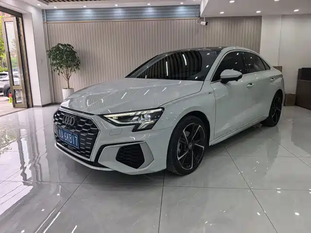 Audi A3 2023 Facelift A3L Limousine 35 TFSI Fashion Elegance