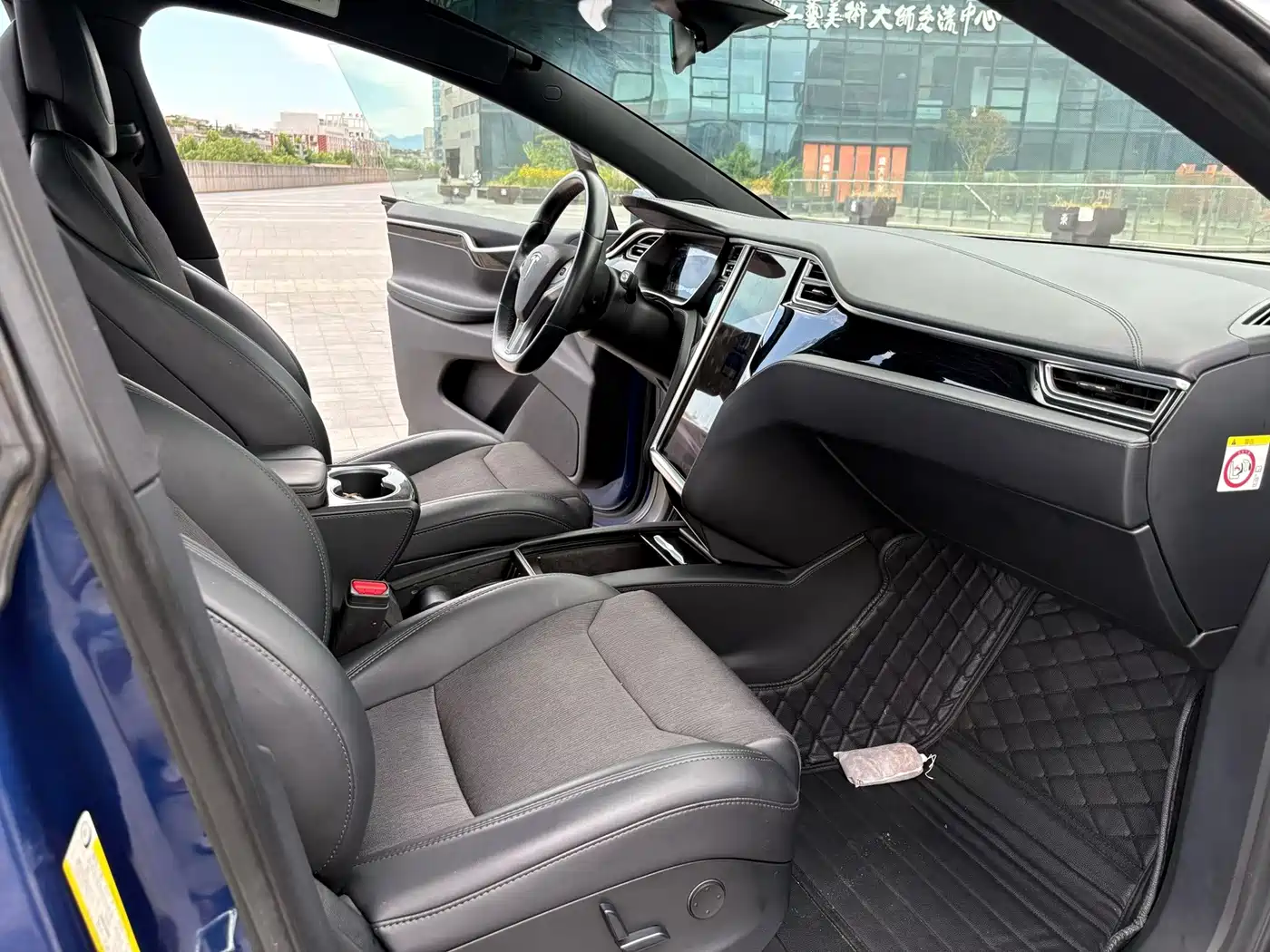 Tesla Model X 2017 2016 Model X 75D